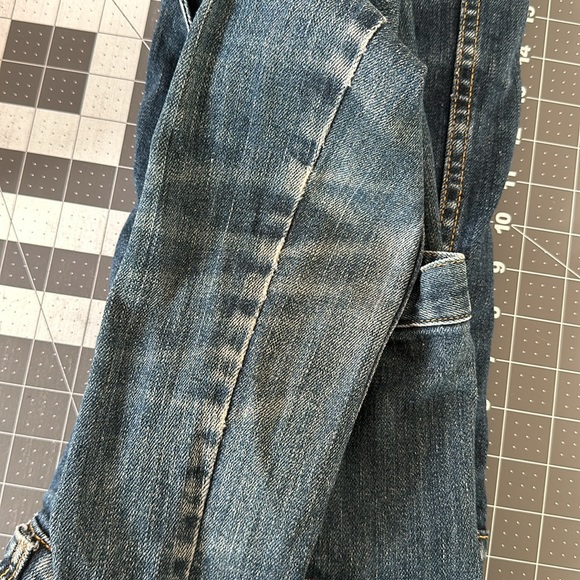 Vintage Levi’s Denim Jacket Size Small Indigo Blue Jean Jacket Pre-Loved - Picture 10 of 10